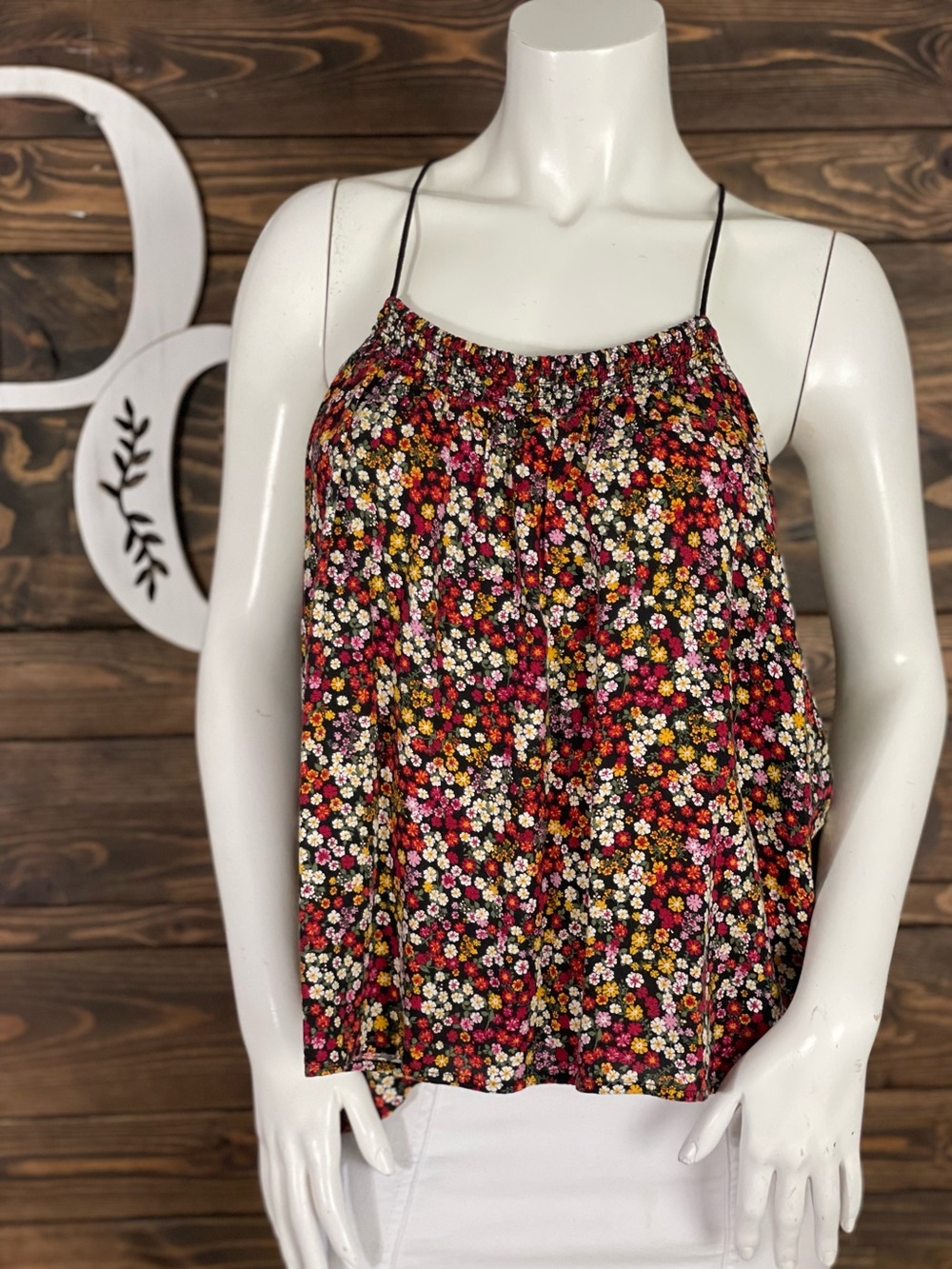 No Boundaires Low Open Racer Back Floral Spaghetti Strap Tank Top Cami High Low